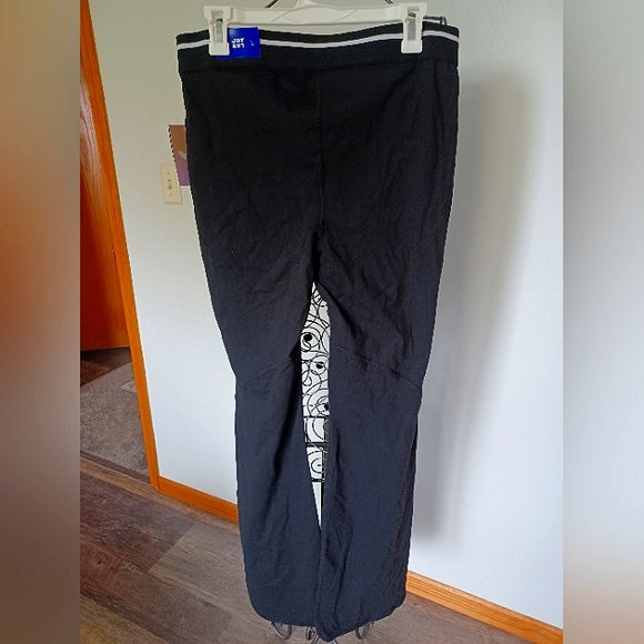 NWT JoyLab set: high-rise wide leg legging + long sleeve TEE - Picture 11 of 13